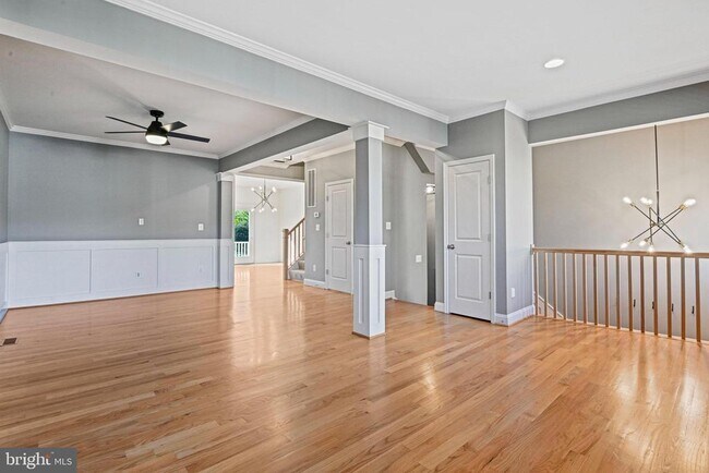 Building Photo - 203 Natural Terrace