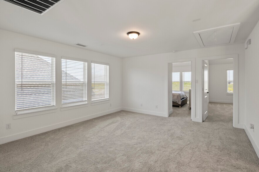 Building Photo - 9613 Polo Pony Ct