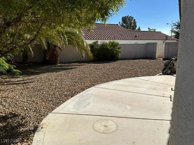 Building Photo - 285 Spring Palms St