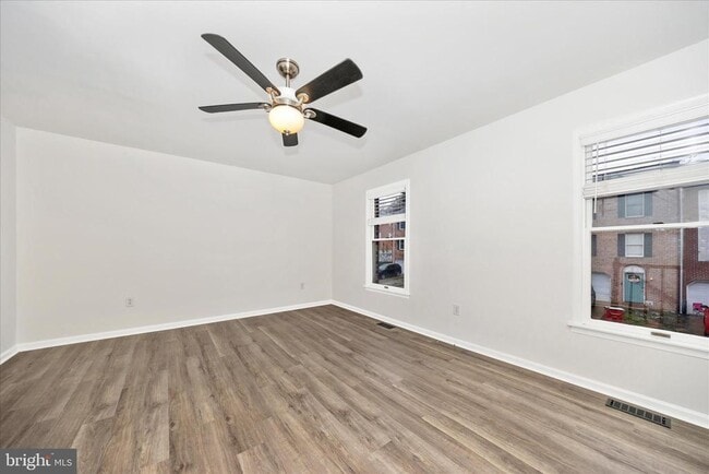 Building Photo - 19 Stonewall Ct