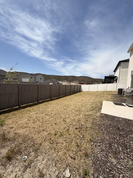 Building Photo - 4514 E Silver Moon Dr