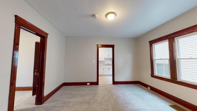 Building Photo - 3210 W 98th St