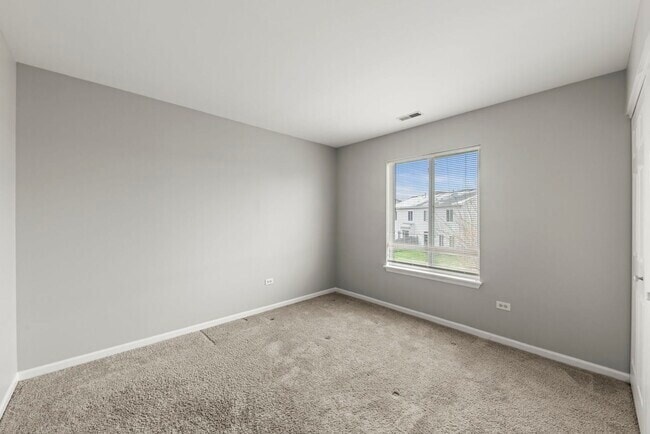 Building Photo - 2817 Hoffman St