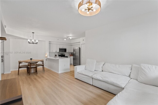 Building Photo - 6851 SW 44th St