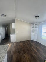 Building Photo - 305 S Amy Ln