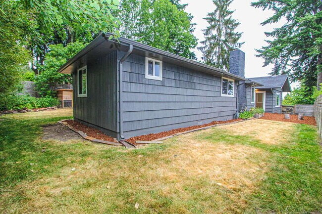Building Photo - 19547 53rd Ave NE