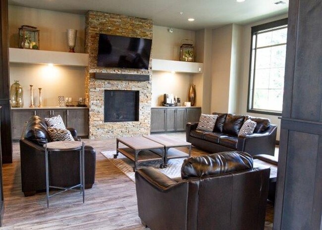 Building Photo - Amazing 1 bedroom with upscale interiors!