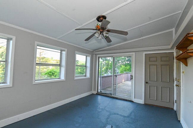 Building Photo - 1510 Nobles Ln