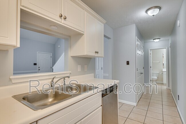 Building Photo - 324 Hornhead Dr