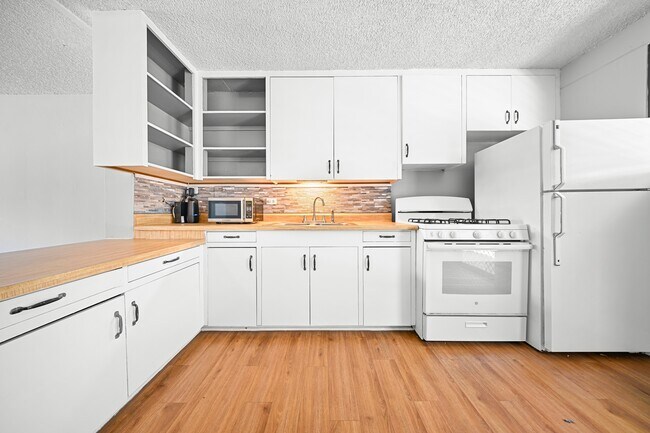 Building Photo - 3111 Pualei Cir