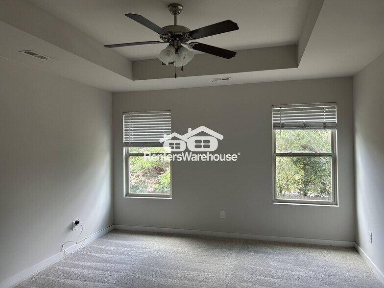 Building Photo - 3530 Misty Hollow Dr