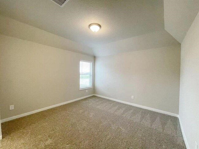 Building Photo - 3514 Gore Creek Dr