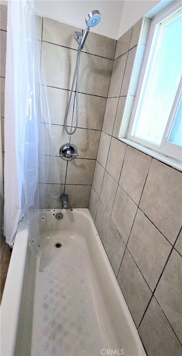 Building Photo - 5747 Jefferson Ave