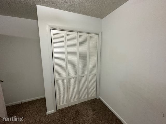 Building Photo - 2 br, 1.5 bath Townhome - 3919 Overland Ht...