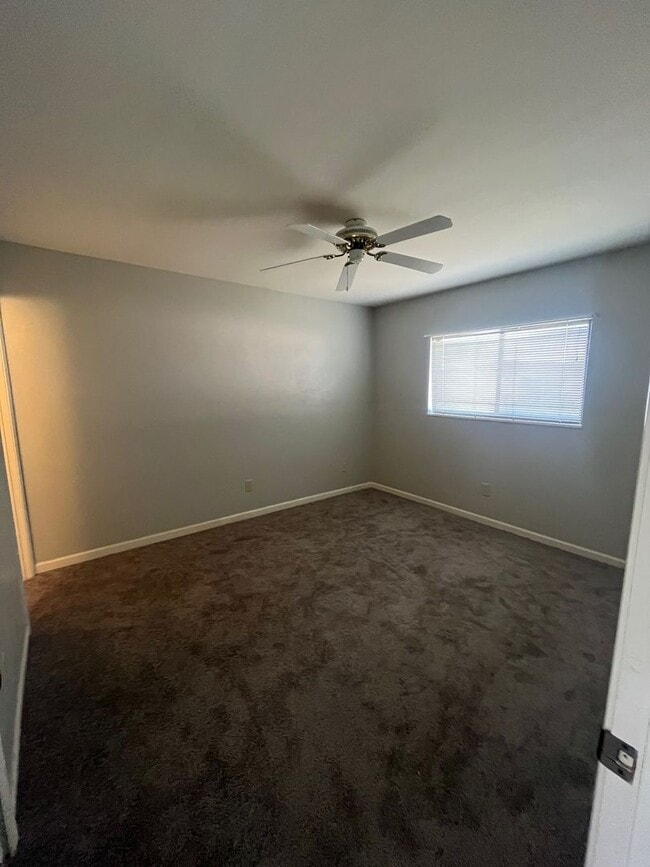 Building Photo - Tradewinds I Unit 2405