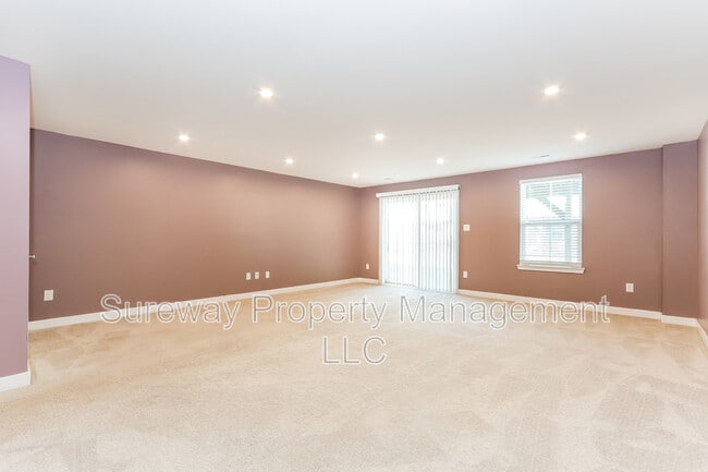 Building Photo - 12 Kohlmyer Dr