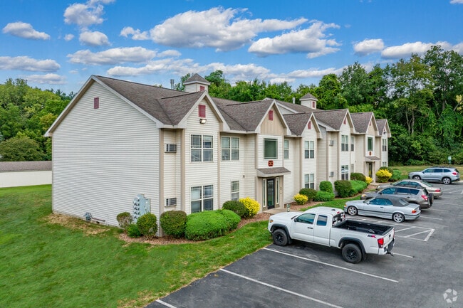 Building Photo - Willow Wood Apartments