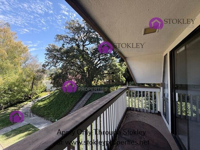Building Photo - 1317 Canyonwood Ct