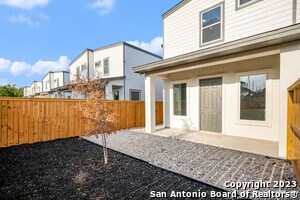 Building Photo - 303 San Salvador Ave