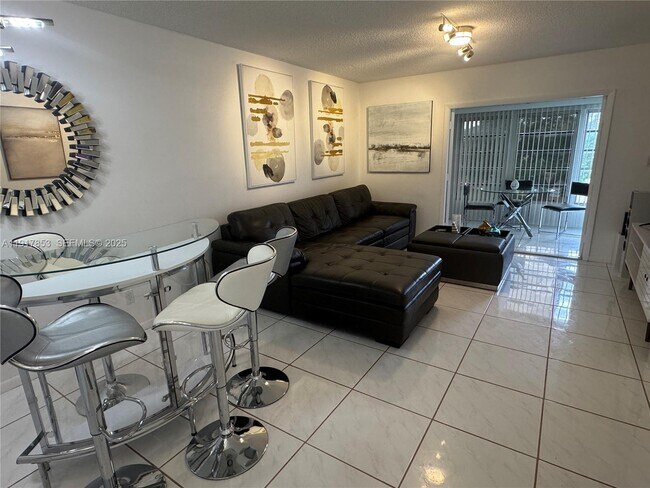 Building Photo - 6050 NW 64th Ave