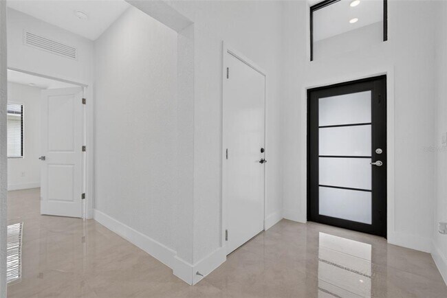 Building Photo - 6336 Chorus Dr