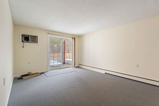 Building Photo - 1703 White Cedar Blvd