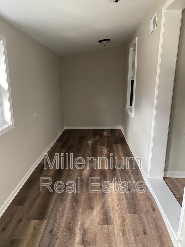 Building Photo - 28554 Marshall St