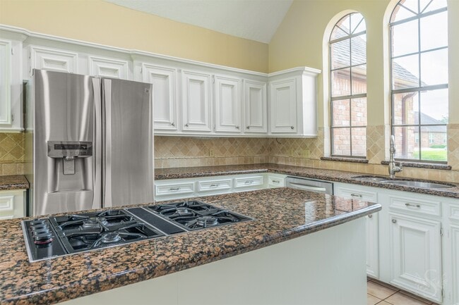 Building Photo - 32810 Waltham Crossing