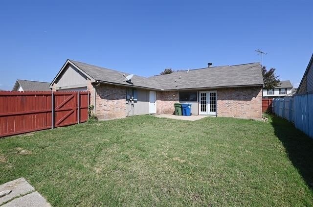 Building Photo - 4325 Ireland St