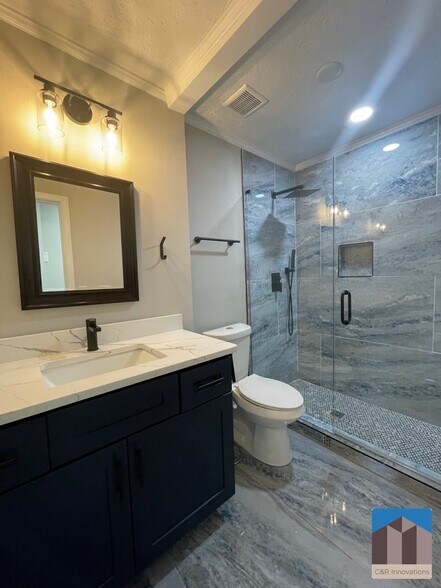 Building Photo - 758 Brownlee Ln