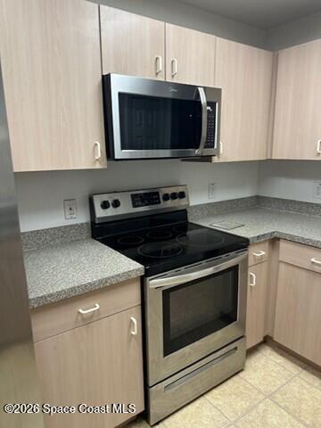 Building Photo - 260 Christensen Ave SE