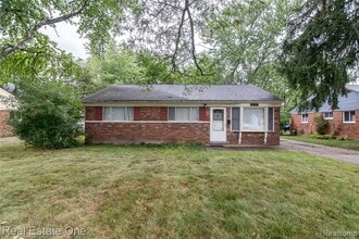 Building Photo - 28051 Stuart Ave
