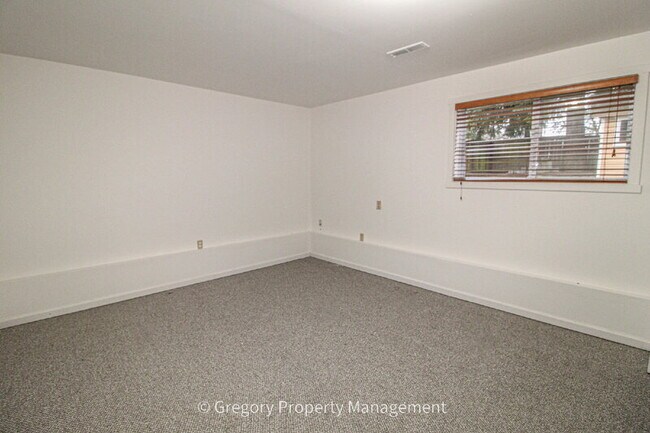 Building Photo - 13508 131st Pl NE