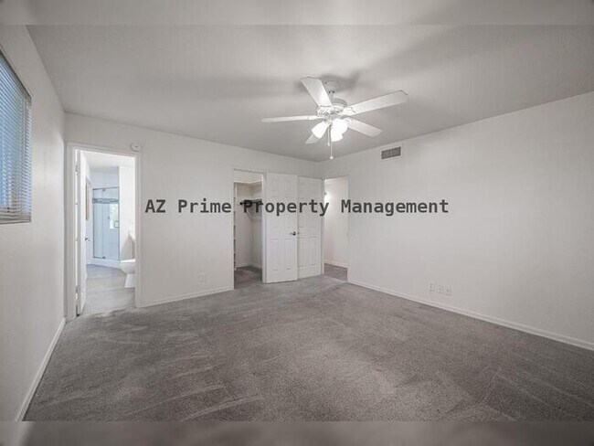 Building Photo - 428 E Fremont Dr