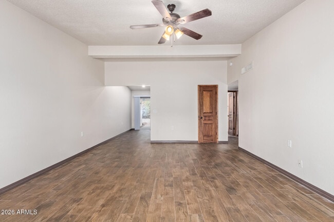 Building Photo - 7101 E Wilshire Dr