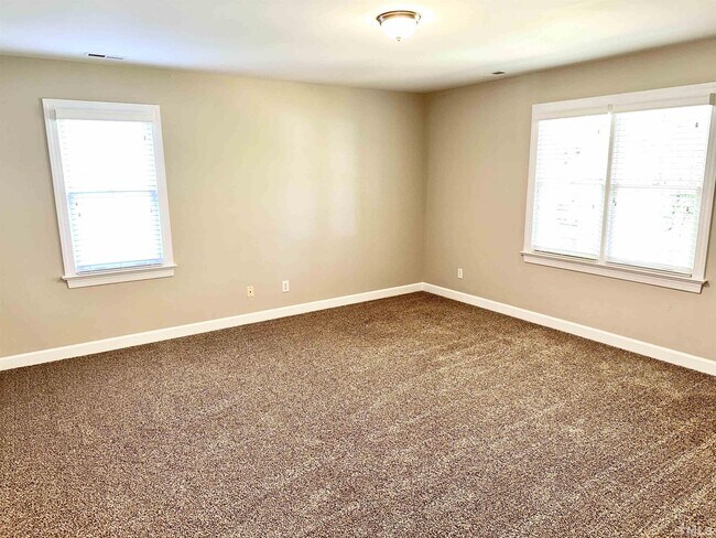Building Photo - 305 Cary Pines Dr