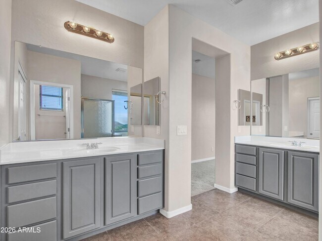 Building Photo - 7135 W Desert Mirage Dr