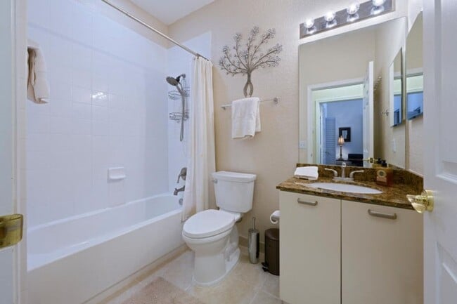 Building Photo - 40 SE Sedona Cir