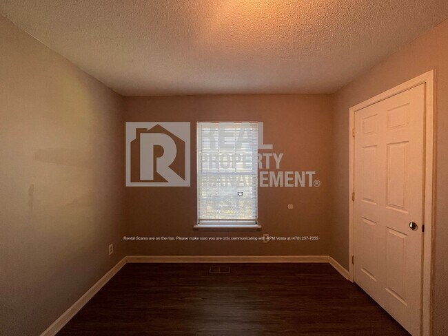 Building Photo - 1257 Boone St