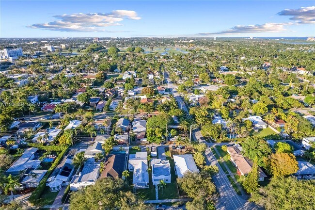 Building Photo - 1505 Monroe St