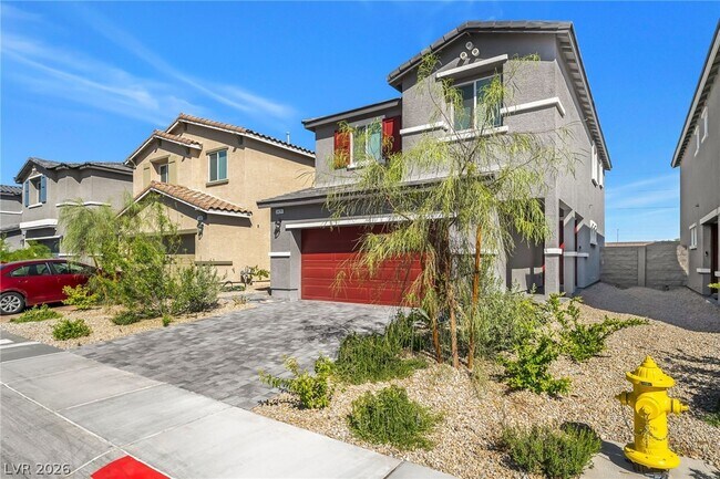 Building Photo - 3426 La Cura Ave