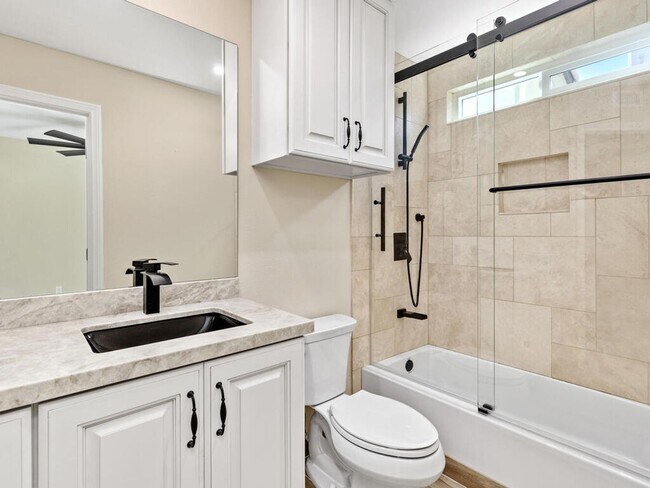 Building Photo - Stunning Fully Remodeled Home in Rancho De...