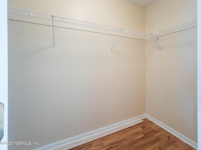 Building Photo - 100 Ashton Cir