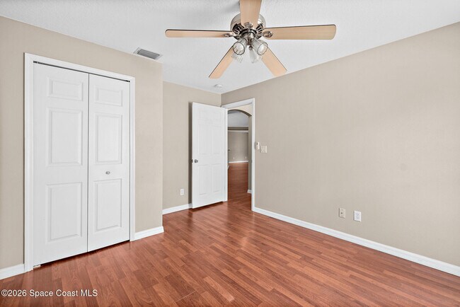 Building Photo - 2467 Deercroft Dr