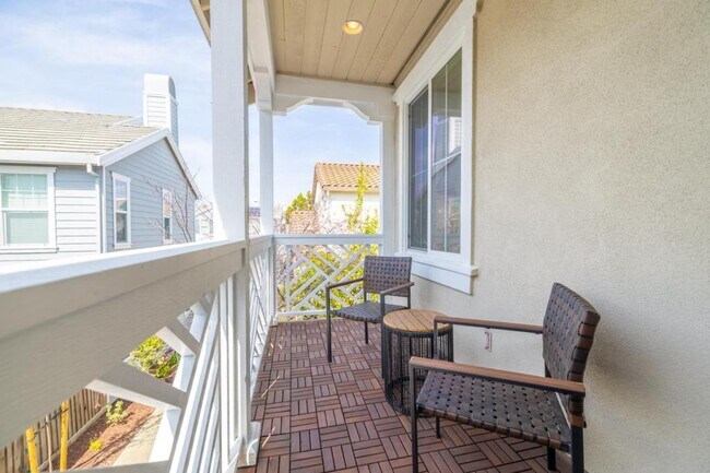 Building Photo - 1642 Welford Cir