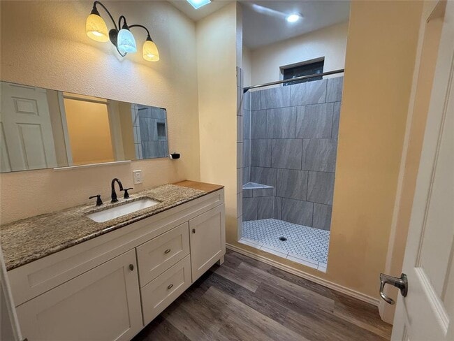 Building Photo - 975 State Hwy 95