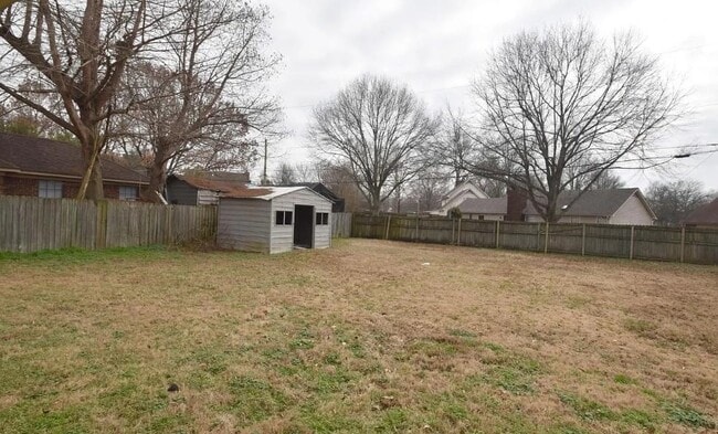 Building Photo - 7605 Reese Rd