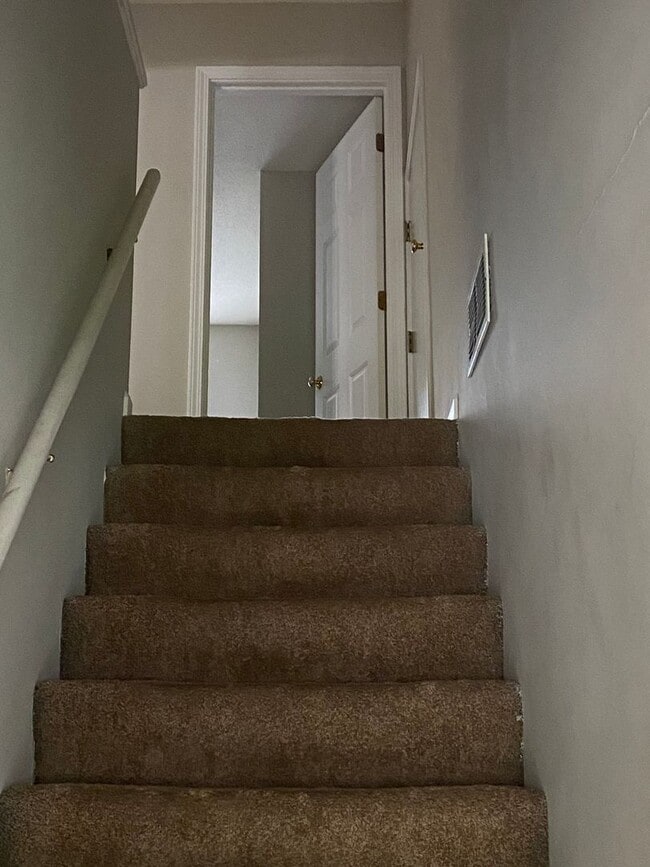 Building Photo - Santa Rosa Court 2416-2418