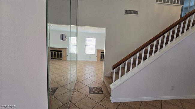 Building Photo - 4724 Cosley Dr