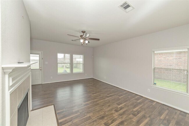 Building Photo - 5318 Fossil Stone Ln